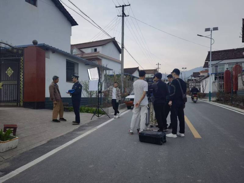 望谟县TVC制作：多版本适配全渠道投放，让广告发挥最大价值！